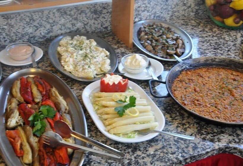 Отель Boncompte