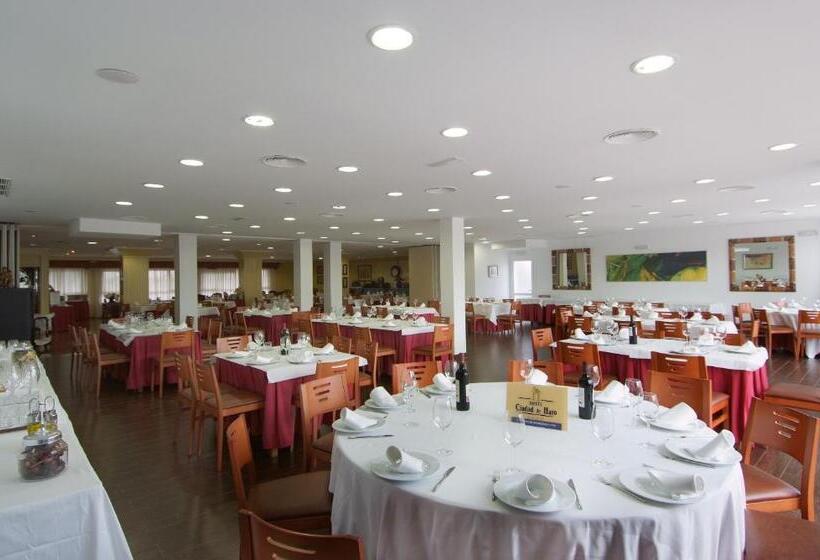 هتل Ciudad De Haro