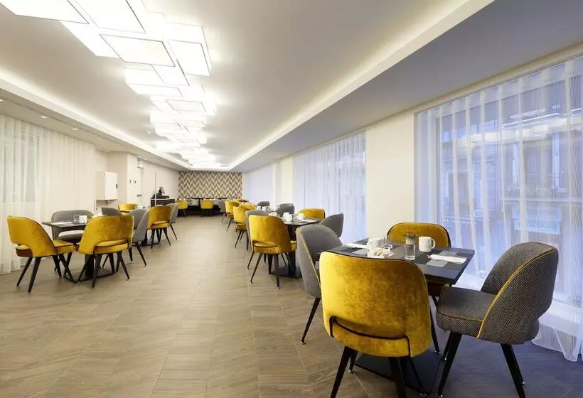 ホテル Eurostars Madrid Gran Via