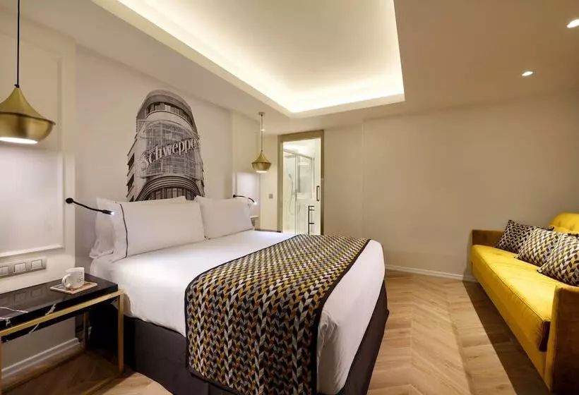 ホテル Eurostars Madrid Gran Via
