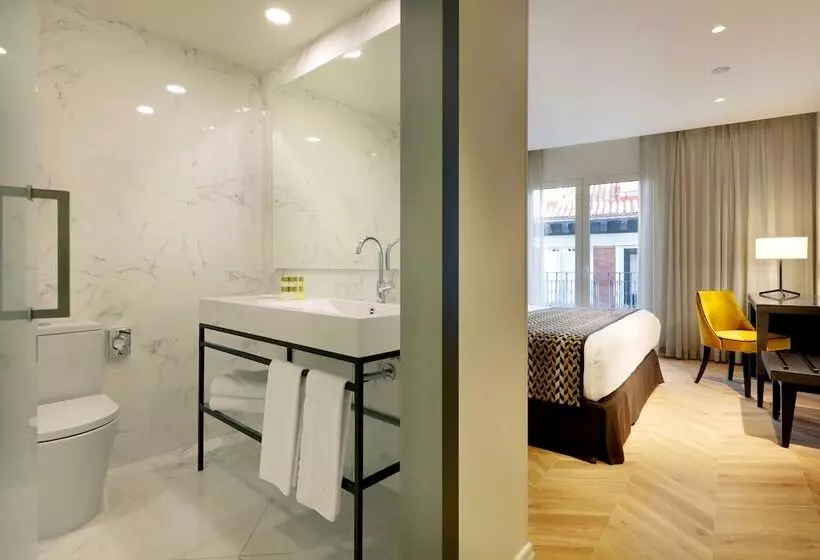 ホテル Eurostars Madrid Gran Via