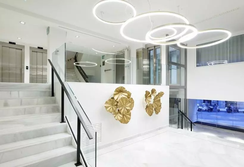 ホテル Eurostars Madrid Gran Via