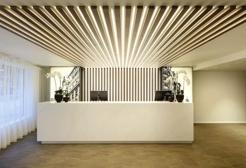ホテル Eurostars Madrid Gran Via