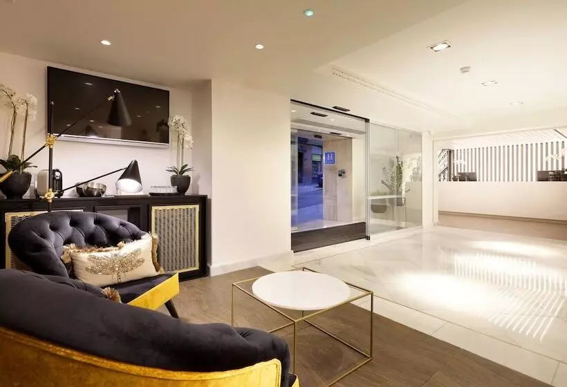 ホテル Eurostars Madrid Gran Via