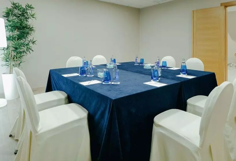 فندق Hesperia Vigo