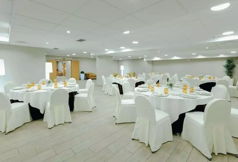 فندق Hesperia Vigo