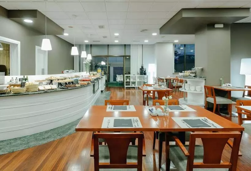 فندق Hesperia Vigo