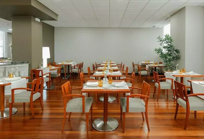 فندق Hesperia Vigo