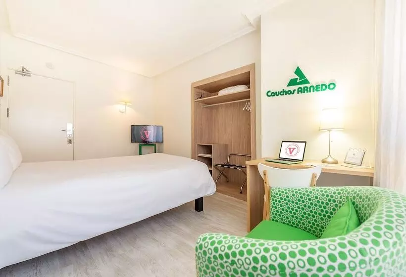 Отель Ibis Styles La Rioja Arnedo