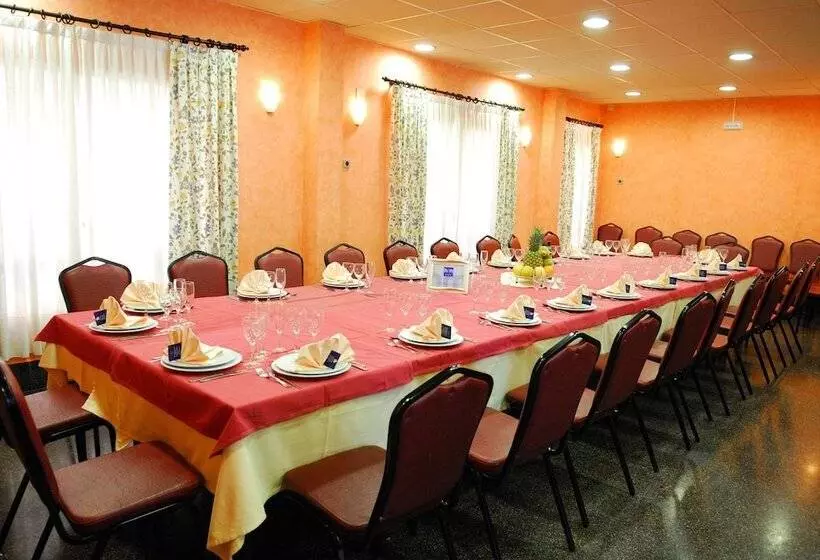 בית מלון כפרי Manolo