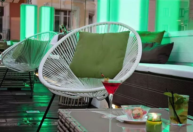 Hotel Mayorazgo