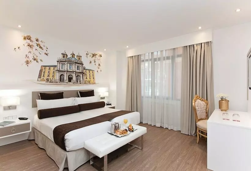 Hotel Mayorazgo