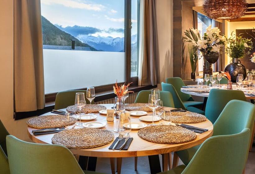 Отель Meliá de Tredós