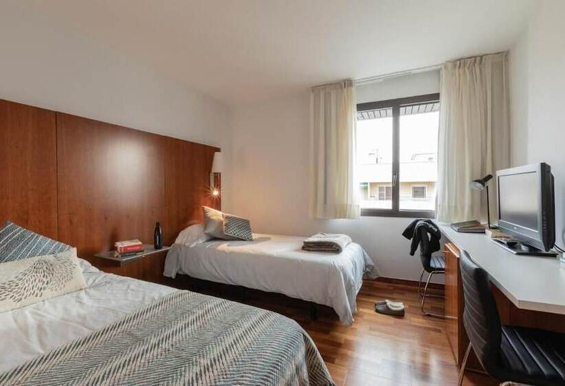 בית מלון כפרי Micampus Pamplona