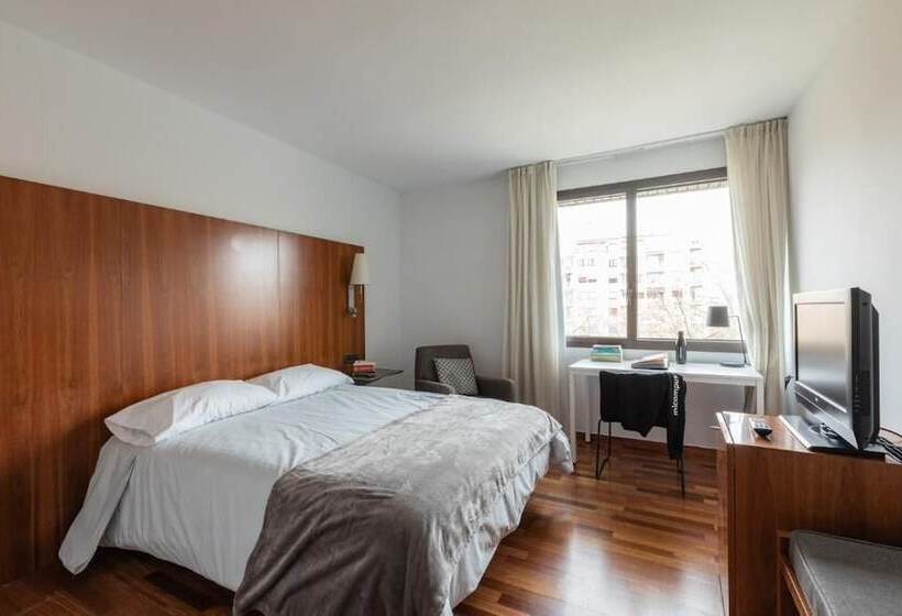 בית מלון כפרי Micampus Pamplona