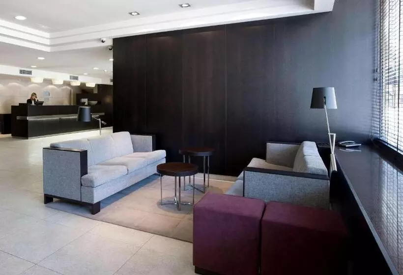 酒店 NH Lleida Pirineos