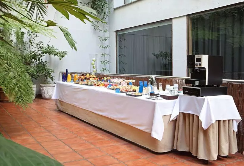 酒店 NH Madrid Príncipe De Vergara