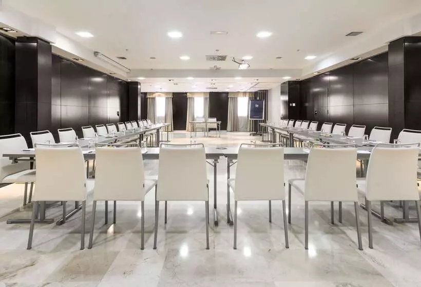 酒店 NH Madrid Príncipe De Vergara