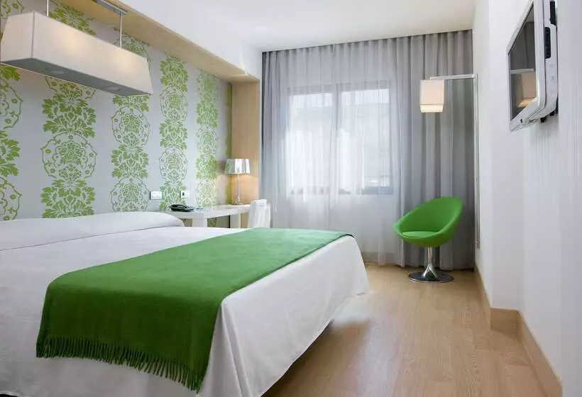 酒店 NH Madrid Príncipe De Vergara