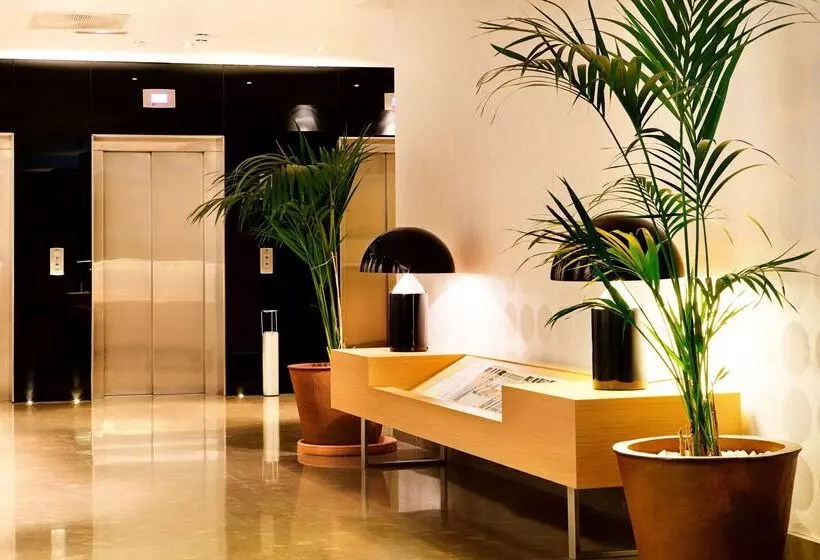 酒店 NH Madrid Príncipe De Vergara