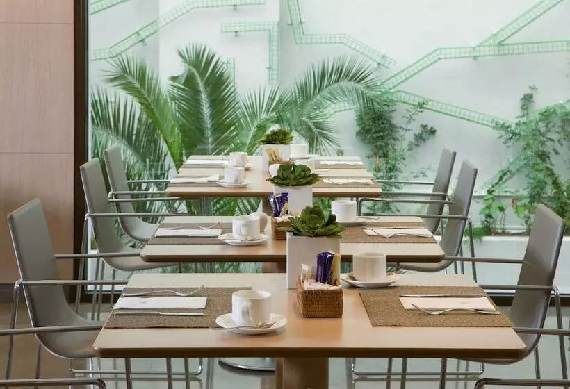 酒店 NH Madrid Príncipe De Vergara