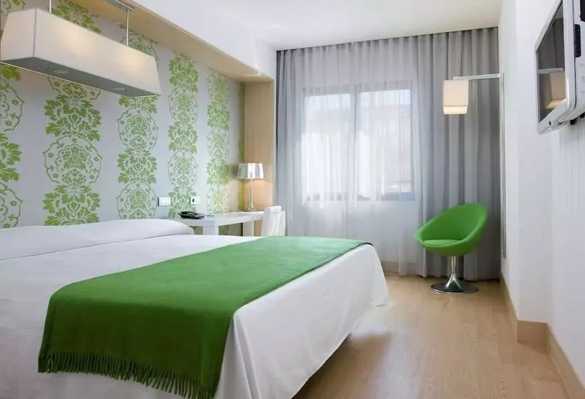 酒店 NH Madrid Príncipe De Vergara