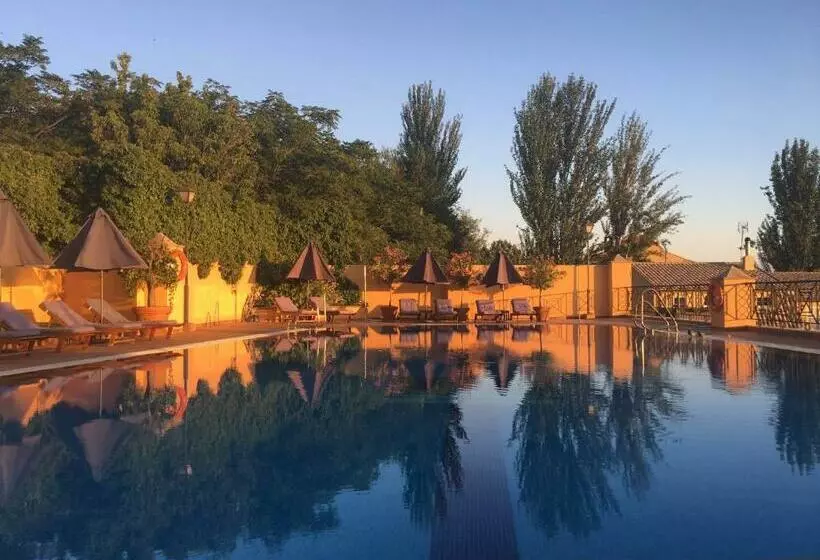 فندق Rl Ciudad De Ubeda