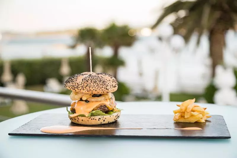 ホテル Eurostars Louxo Talaso