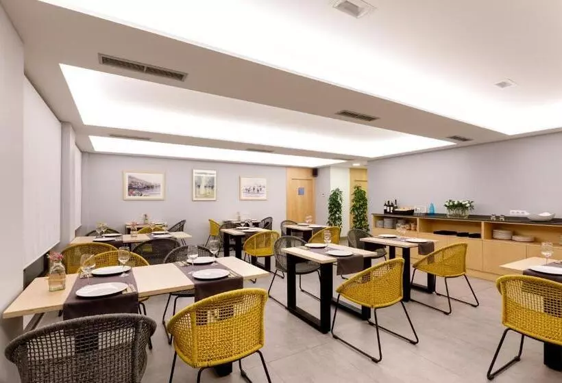 Hotel Val Convention