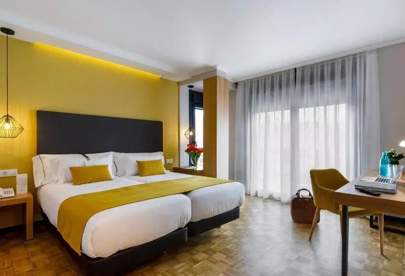 Hotel Val Convention