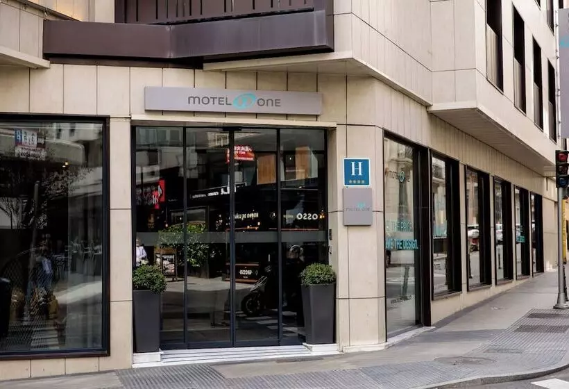 Motel One Madridplaza De España