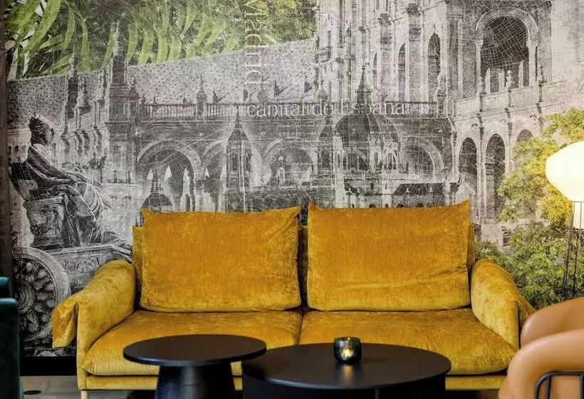 Motel One Madridplaza De España