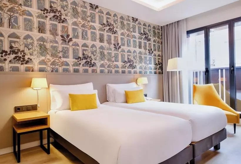 Motel One Madridplaza De España