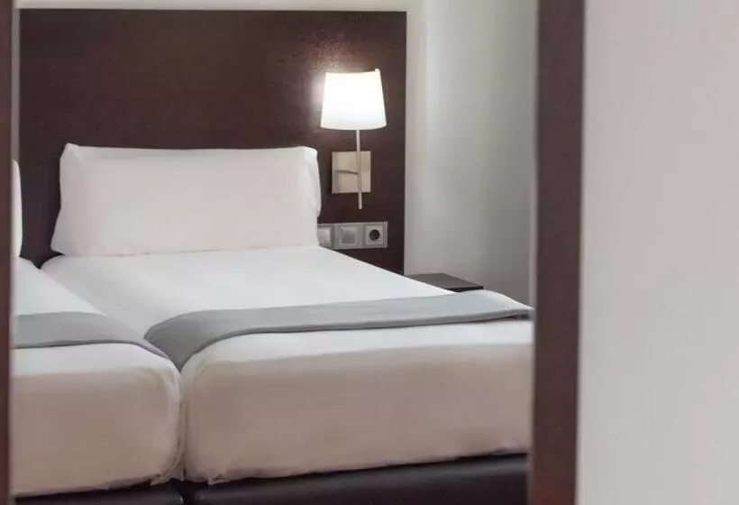 Отель Alda Zaragoza Independencia