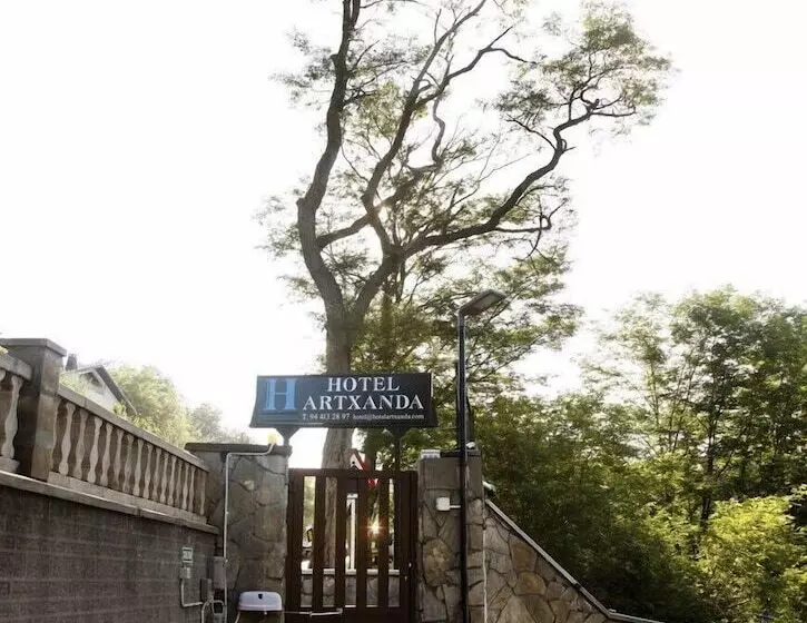 Отель Artxanda Bilbao, Parking Gratuito En El Exterior