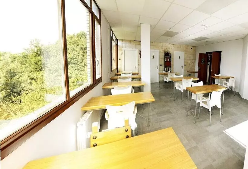 Отель Artxanda Bilbao, Parking Gratuito En El Exterior