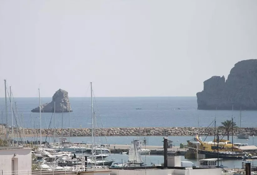 Отель Bell Aire