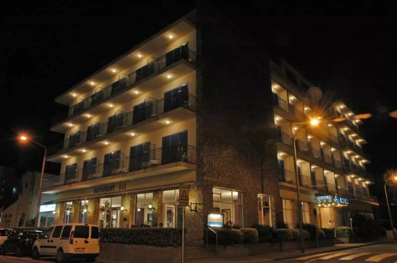 Отель Bell Aire