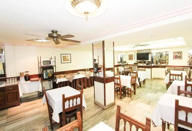 فندق Castellano Centro