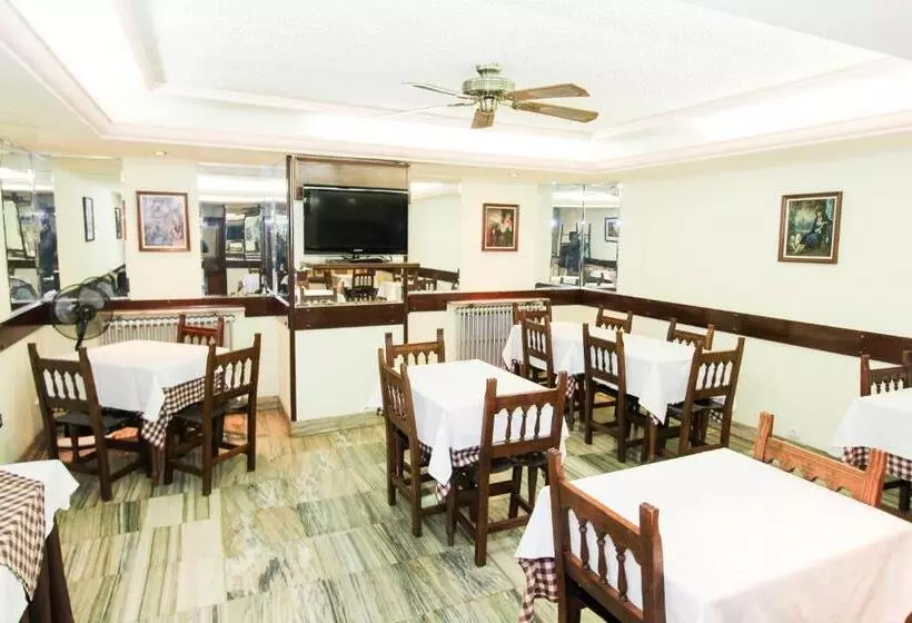 فندق Castellano Centro