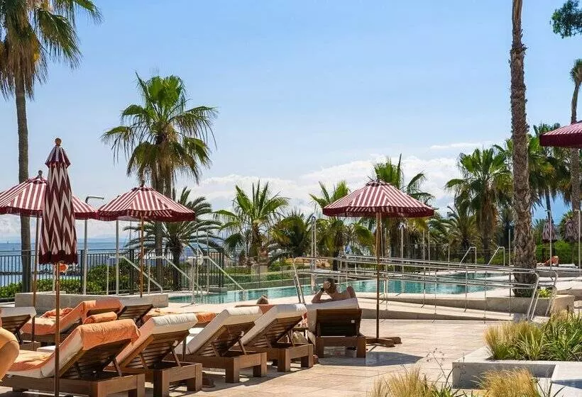 בית מלון כפרי El Fuerte Marbella