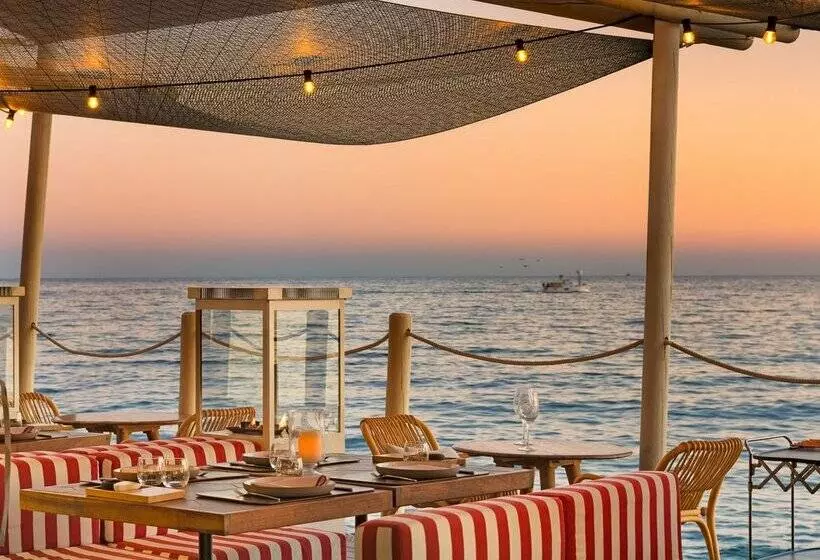 בית מלון כפרי El Fuerte Marbella