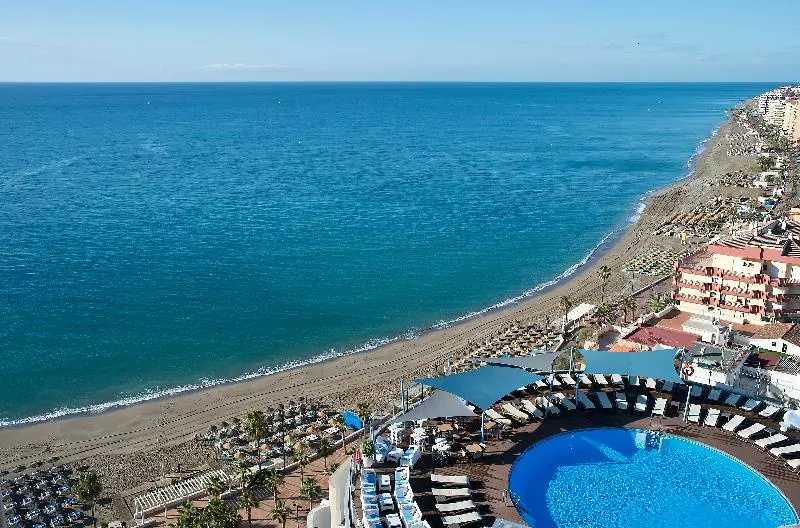 ホテル El Puerto By Pierre Vacances