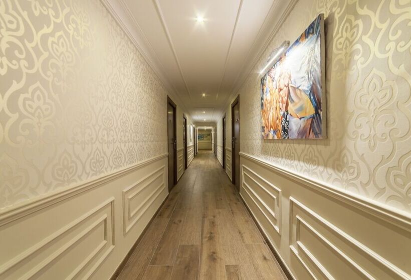 Essence Hotel Boutique By Don Paquito