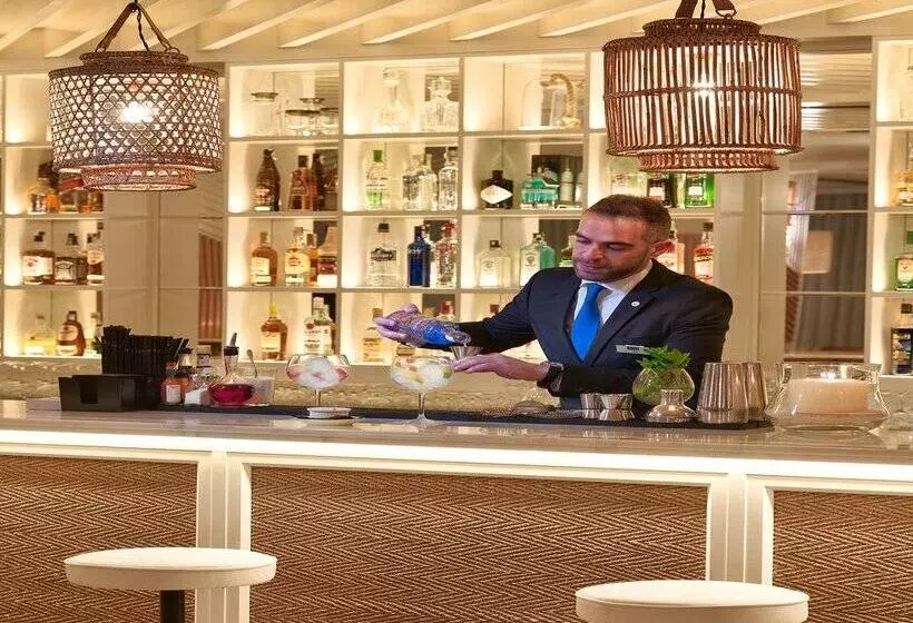 Hotel H10 Cambrils Playa