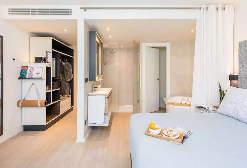 Отель Innside By Meliá Zaragoza