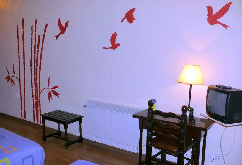 فندق Restaurante Las Galias