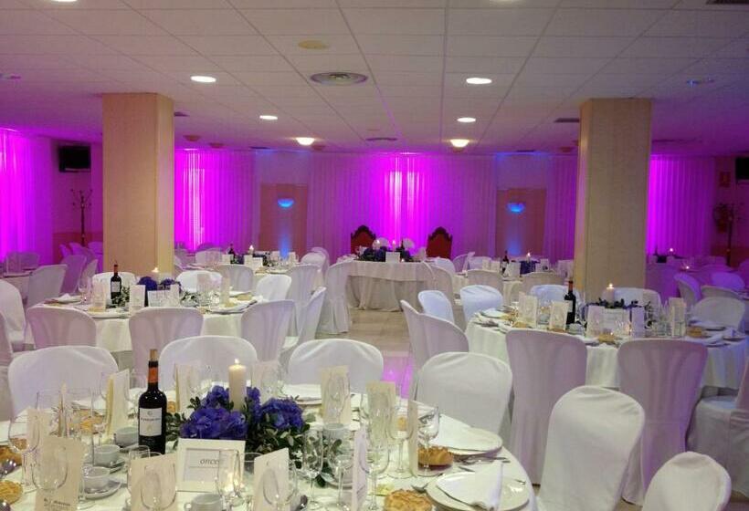 ホテル Madrileño