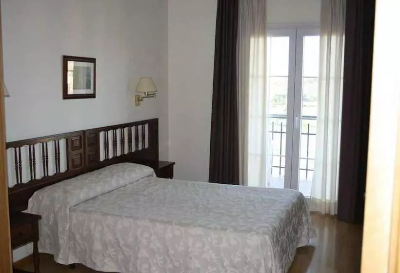 فندق Mar De Aragón