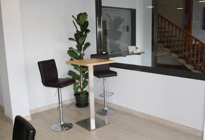 هتل Mar De Aragón